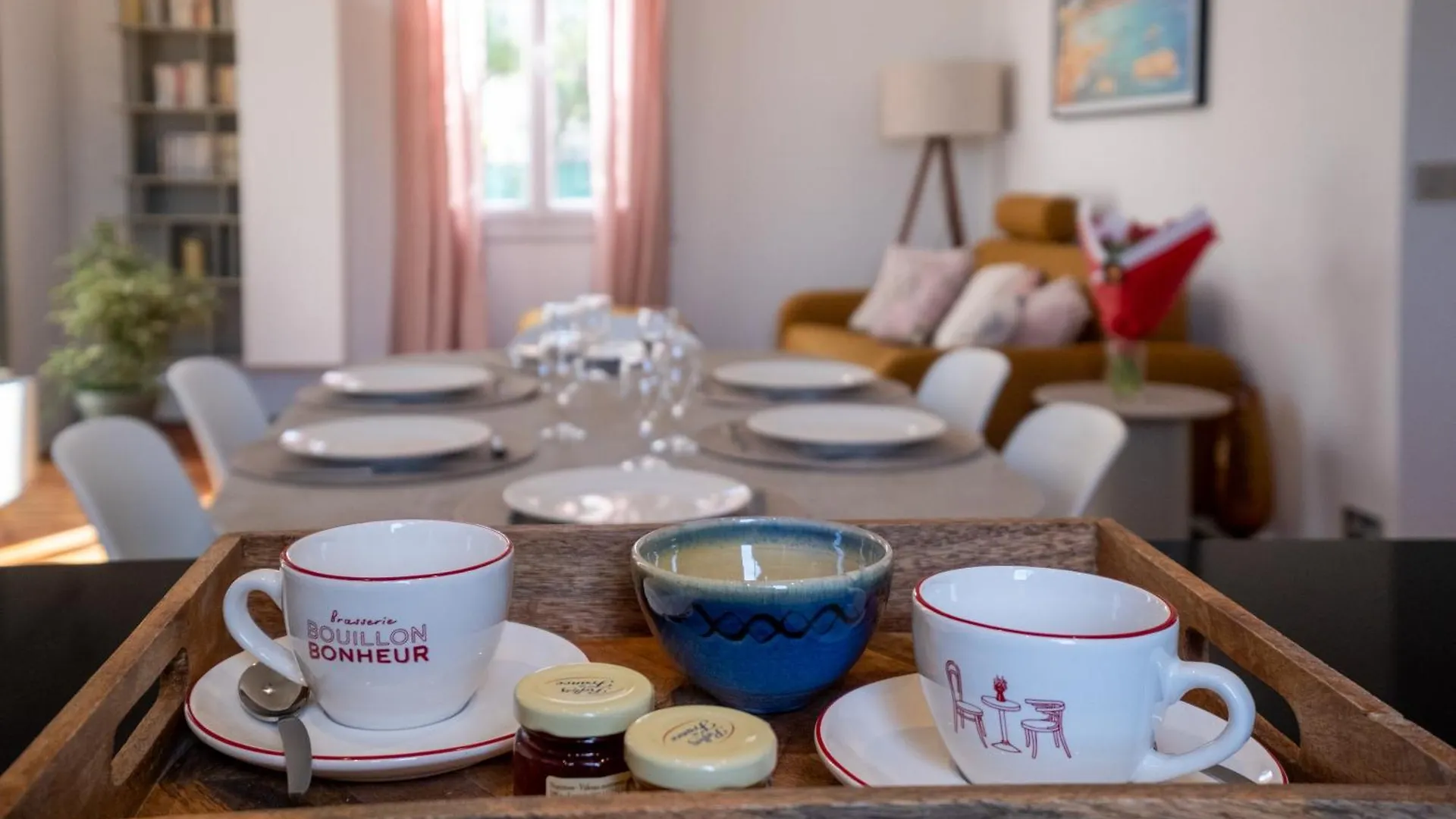 Antibes Secret Garden Apartment